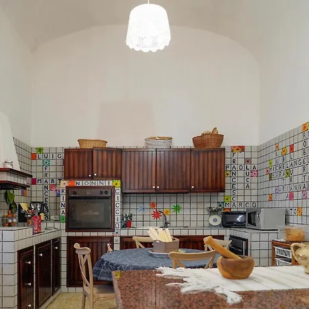 2 Bedroom In * Пиццо