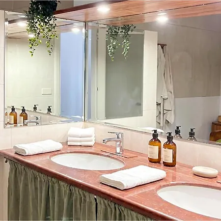 2 Bedroom In Апартаменты *